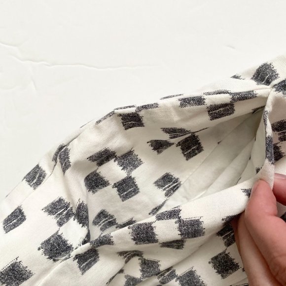 Madewell Checkered Deck Shorts in Crosshatch Ikat - Picture 3 of 7